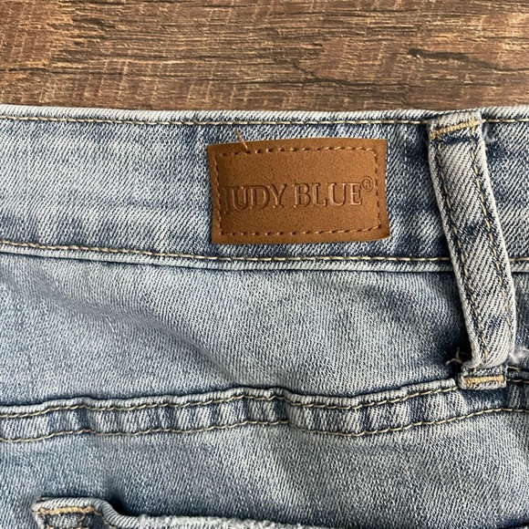 Judy Blue Distressed Boyfriend Fit Jeans Women’s 9/29 - Picture 3 of 7